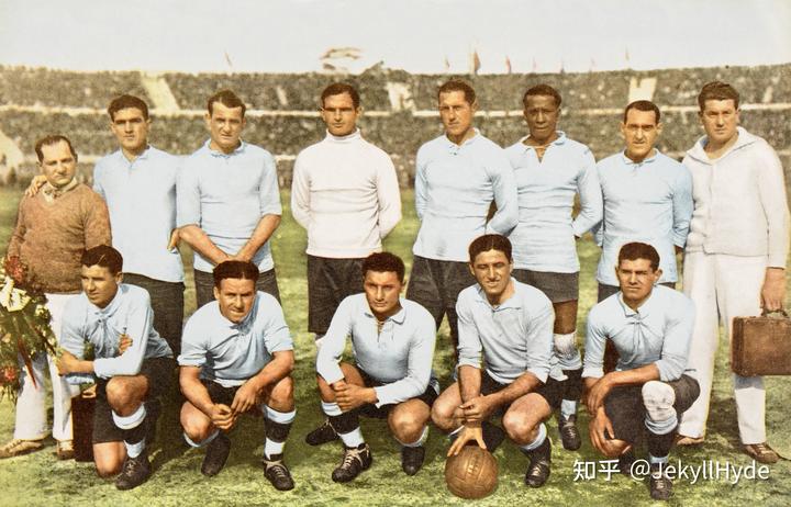 足球杯冠军世界排名榜_世界足球杯的冠军奖杯叫什么_关于足球的世界冠军杯