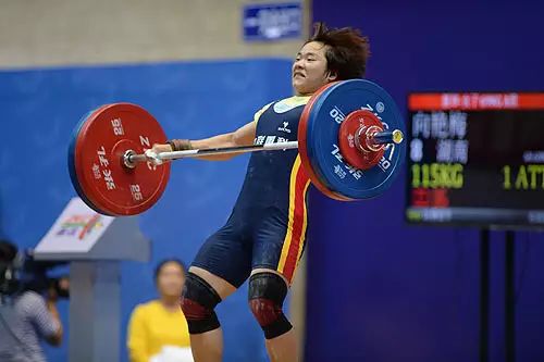 奥运会举重运动员冠军_奥运会的举重冠军是谁_奥运举重冠军工作内容简介