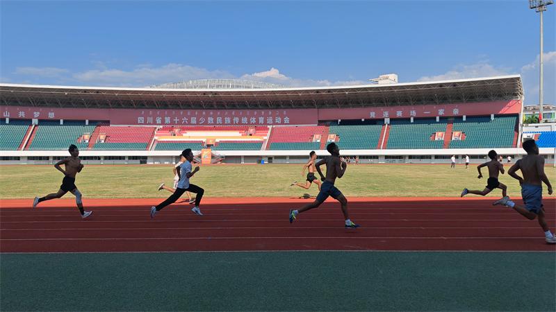 体彩公益金助力凉山州体育与公益事业发展，