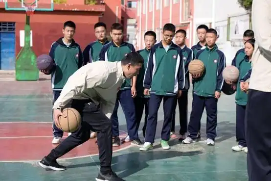 全国青少年篮球冠军_少年篮球冠军名单_篮球名单少年冠军有哪些