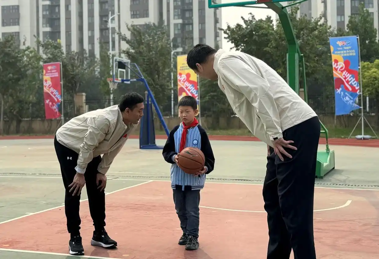 少年篮球冠军名单_全国青少年篮球冠军_篮球名单少年冠军有哪些