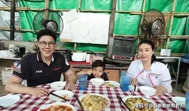 豪门生活幸福吗_简易豪门生活方式_豪门真实生活