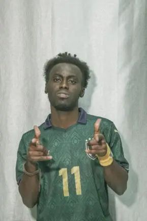 足球男孩冠军比赛图片_足球男孩儿_男孩足球比赛冠军