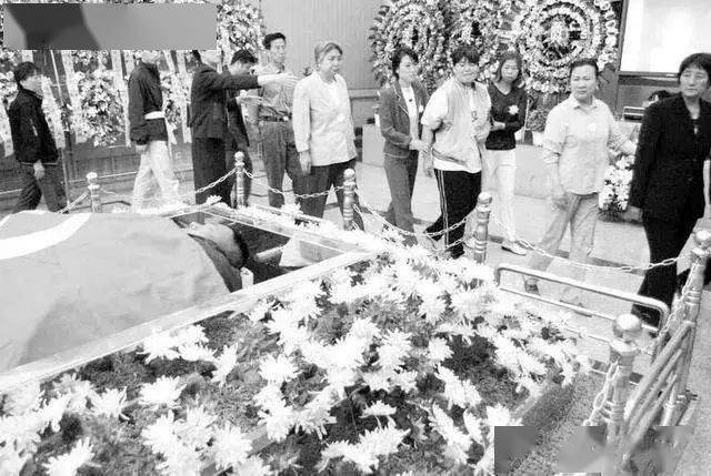 举重冠军为什么没有大力士_举重冠军大力士没有奖金吗_大力士和举重冠军谁力气大