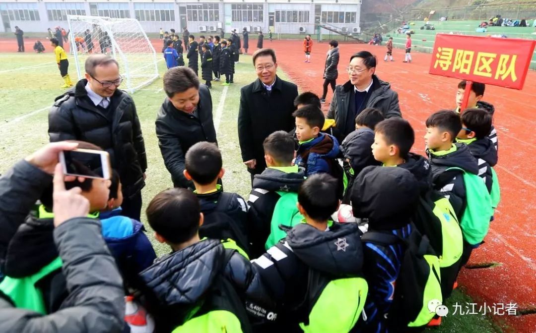 2020年九江市足球运动会_九江足球初中冠军比赛是谁_九江初中足球比赛冠军是谁