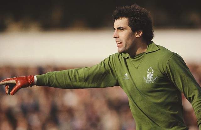 足球球员冠军排行榜_足球谁是冠军_冠军足球球员搭配