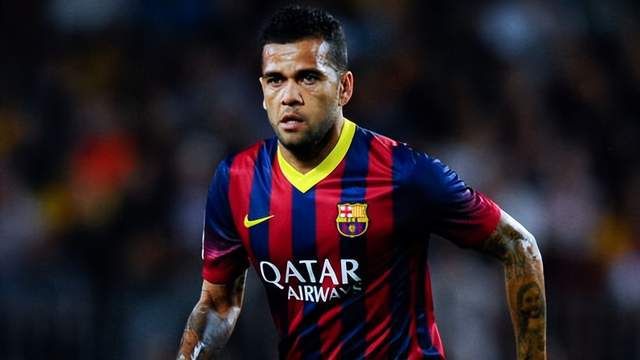 足球谁是冠军_冠军足球球员搭配_足球球员冠军排行榜