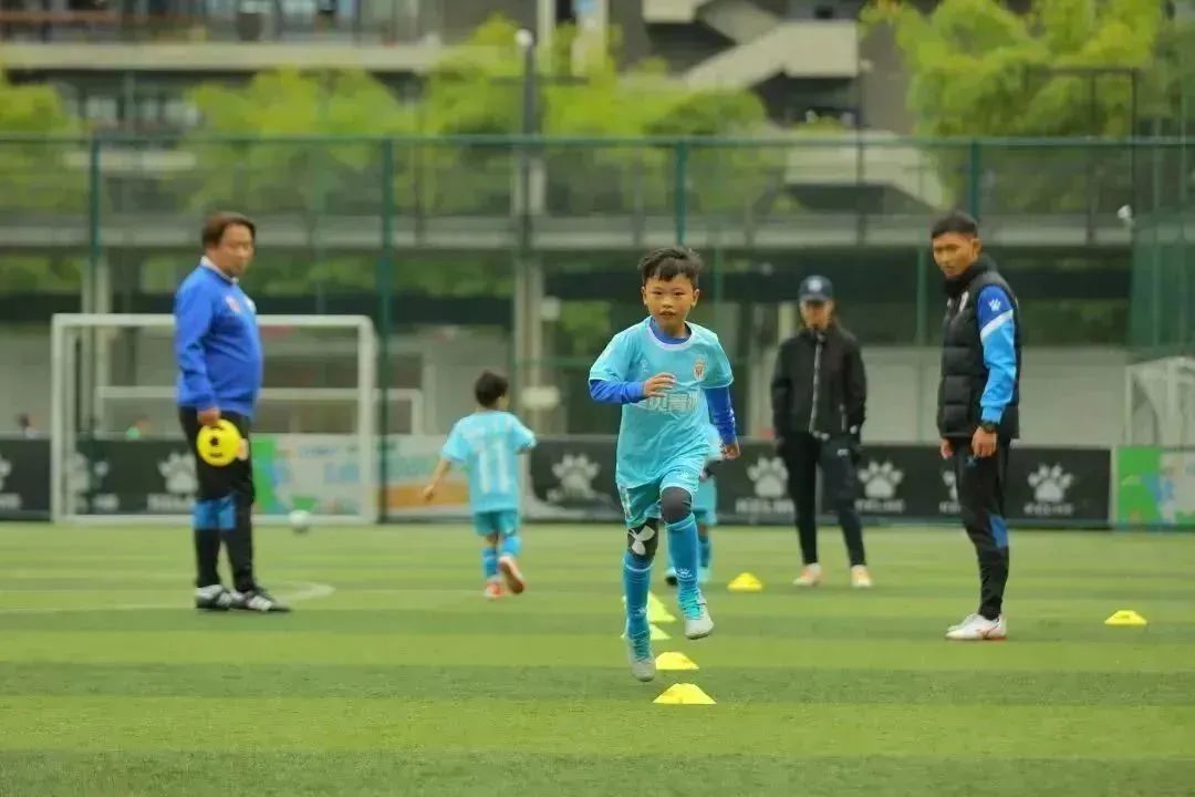 成都市足球锦标赛_成都市足球比赛_成都社区足球比赛规则